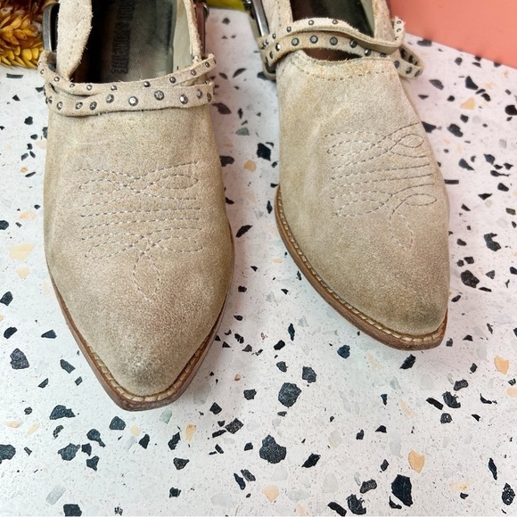 Zadig & Voltaire Parke Suede Leather Chain Pointed Studded Women’s Booties Sz 8 - Picture 2 of 15